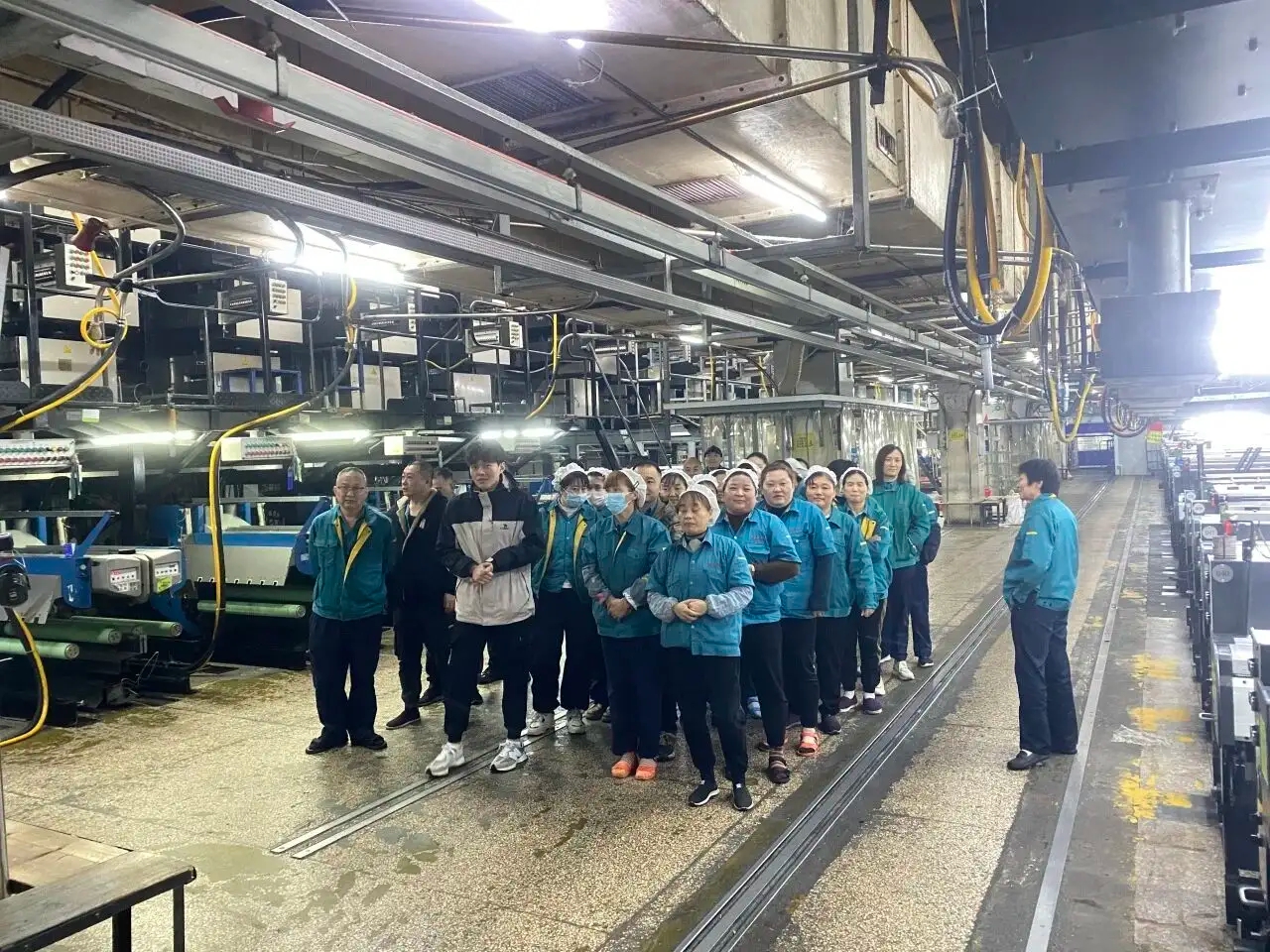 Чаншу полиэфир нь яаралтай нүүлгэн шилжүүлэх сургуулилт хийдэг